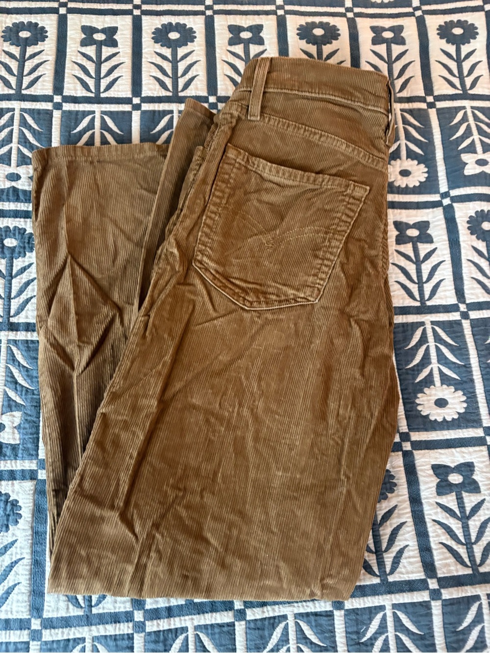 Women’s Tan Baggy Dad Corduroy
